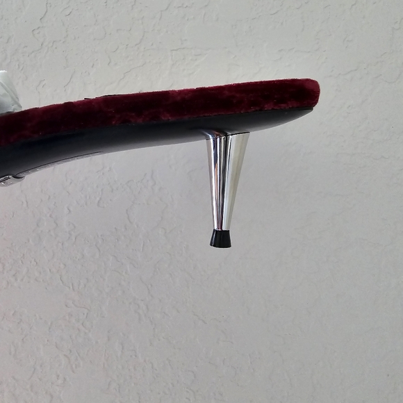 Burgundy Gucci smal heels - Picture 6 of 6